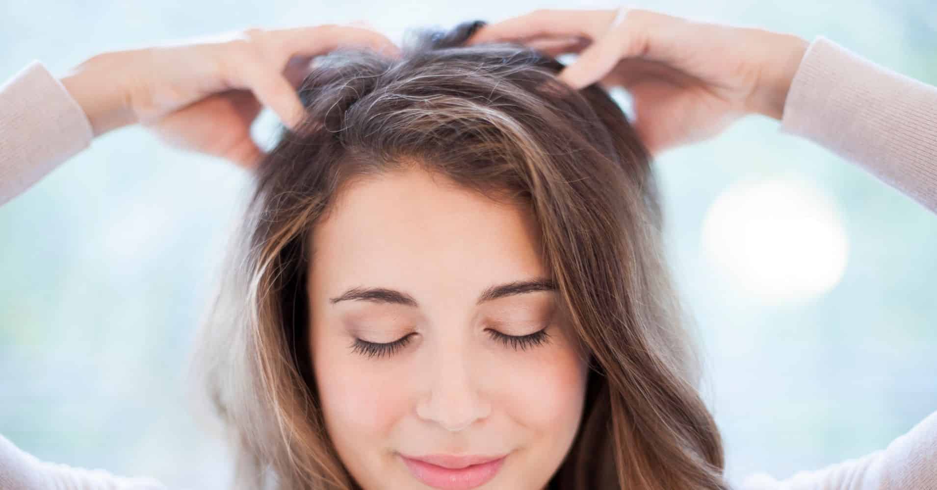 Масажирайте вашия скалп - как да накараме косата да расте.