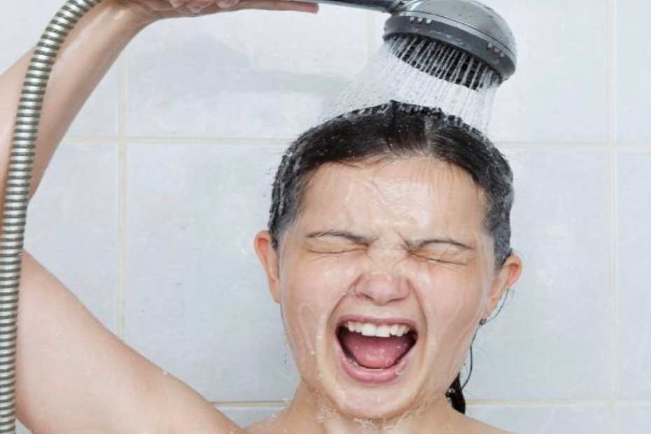 Как да се къпем със студена вода за максимални ползи за здравето